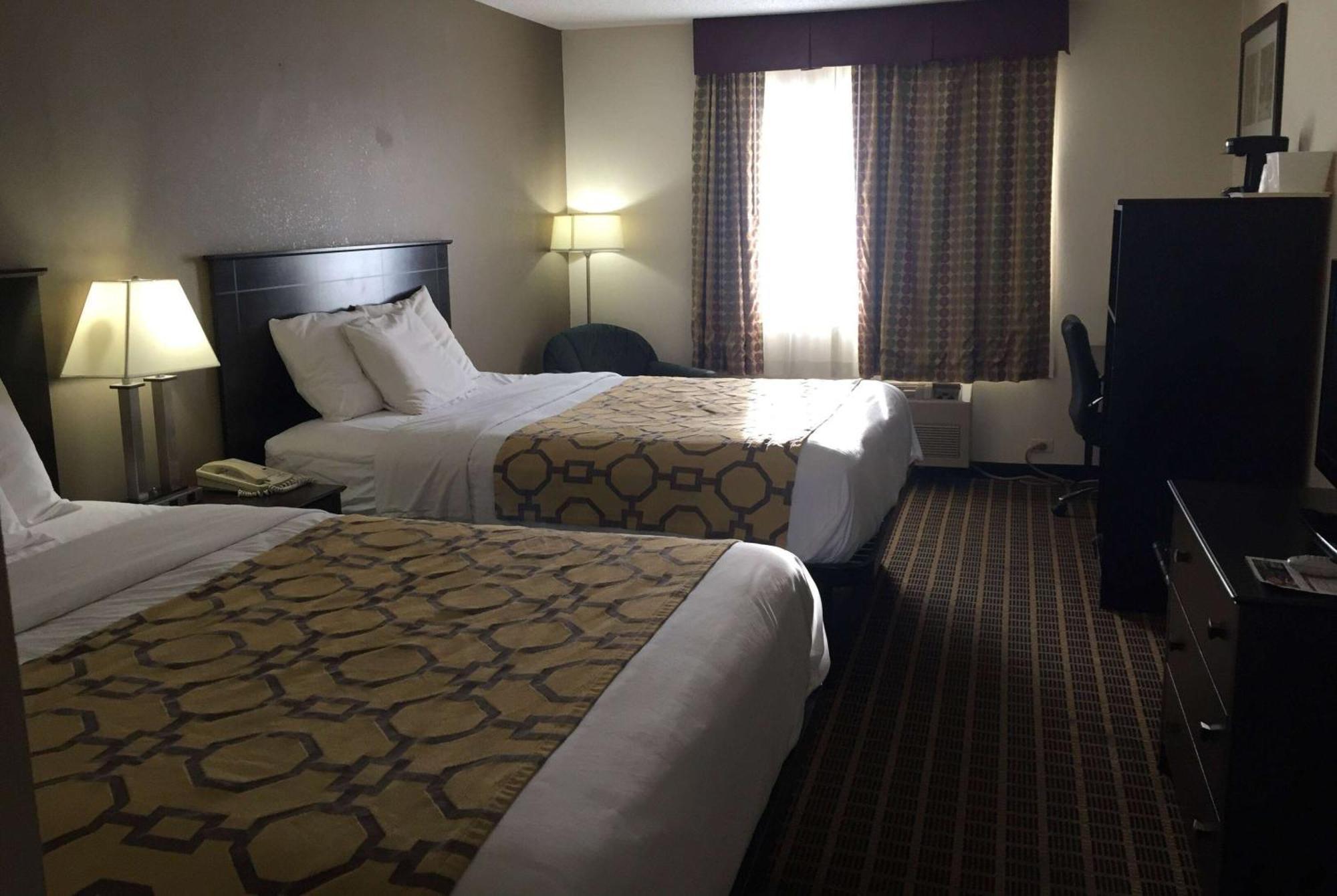 Baymont By Wyndham Motel Harvard
