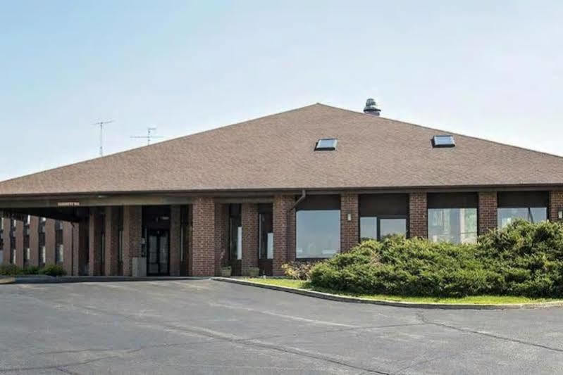 Baymont By Wyndham Motel 3*